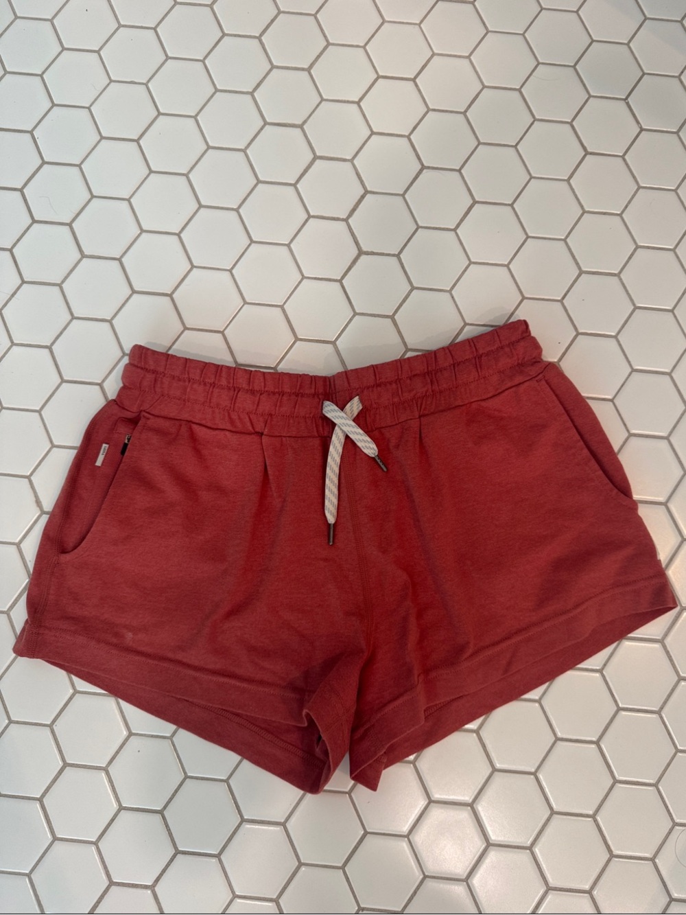 Vuori Women's Red/pink performance Shorts